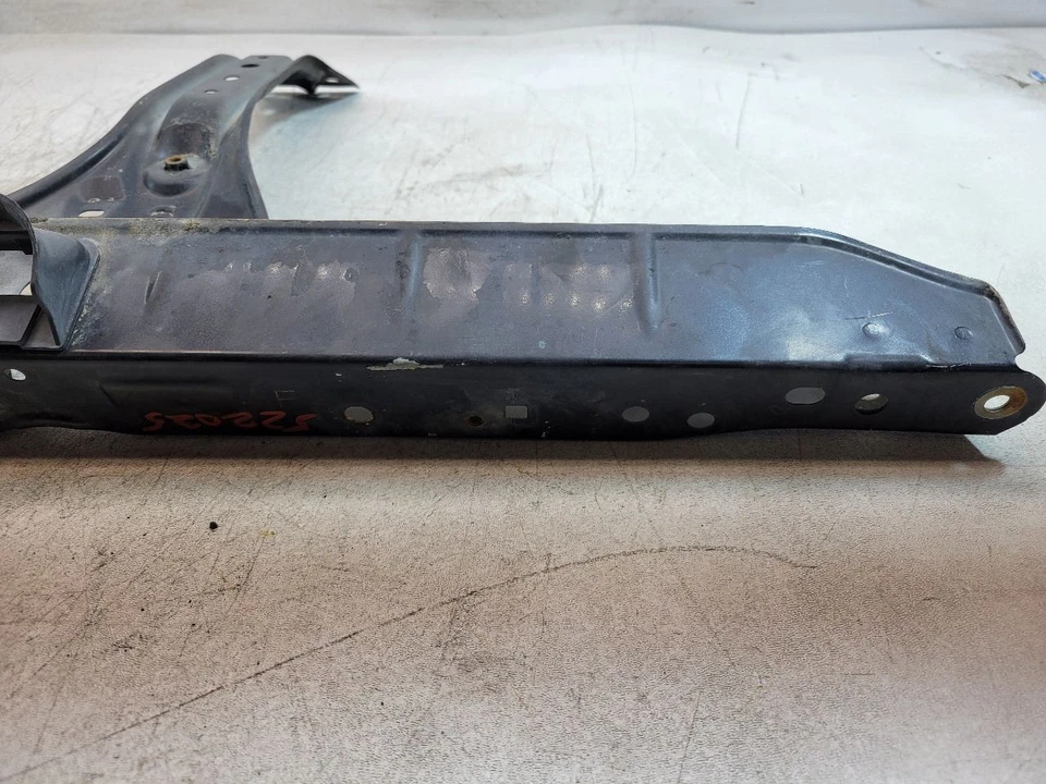 2014 2015 2016 2017 2018 SUBARU FORESTER RADIADOR BARRA DE AMARRE SUPERIOR SOPORTE OEM Foto 4 de 4