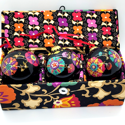 Vera Bradley Suzani Ornament Trio Bauble Balls Set of 3 in Box | eBay