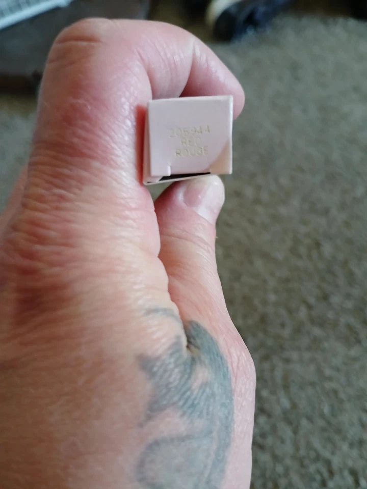 Mary Kay Waterproof Lip Liner Red - Image 4 of 4