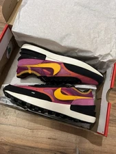Nike Womens Sz 8.5 Waffle One Fuchsia University Gold Sneakers Shoes