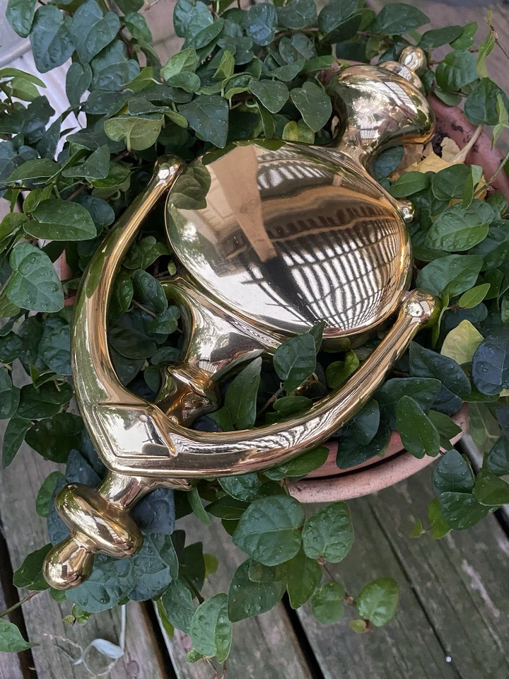 Llamador de puerta tradicional de latón macizo pesado *alto brillo* Incluye accesorios de montaje Foto 2 de 4