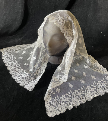 Antique French Pretty 1900s Lace Wedding Veil / Shawl   Fine Net   3ft 7''