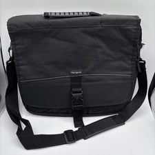 TARGUS Laptop TCM004US Messenger Bag Fits Up To 15.6 Computer