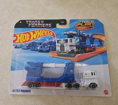 Hot Wheels Track Fleet Ultra Magnus - New 
