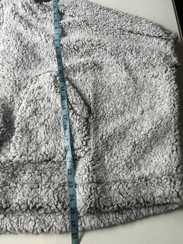 C&C California Sherpa Poncho/cardigan XS New With Tags - Picture 5 of 5