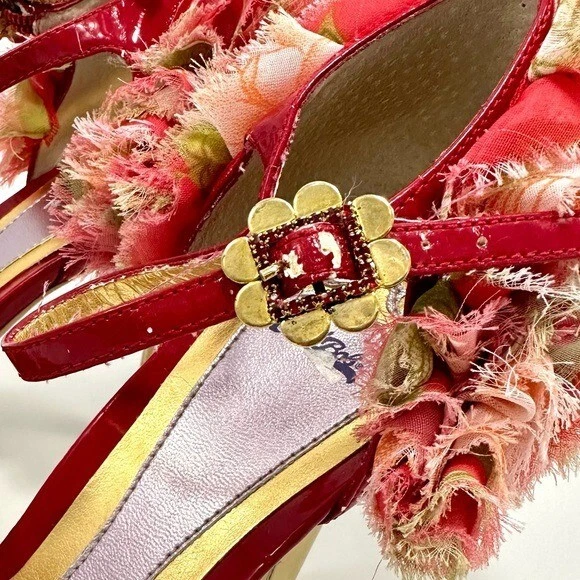 Hale Bob patent red leather floral rosette heels size 8 - Image 3 of 4