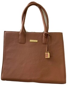 oriflame handbolsas offer
