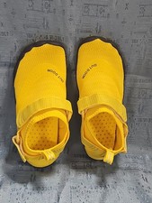 Kids Aqua Shoes Yellow Summer Beach Five Toes Barefoot Water Shoes Swimming NWOT