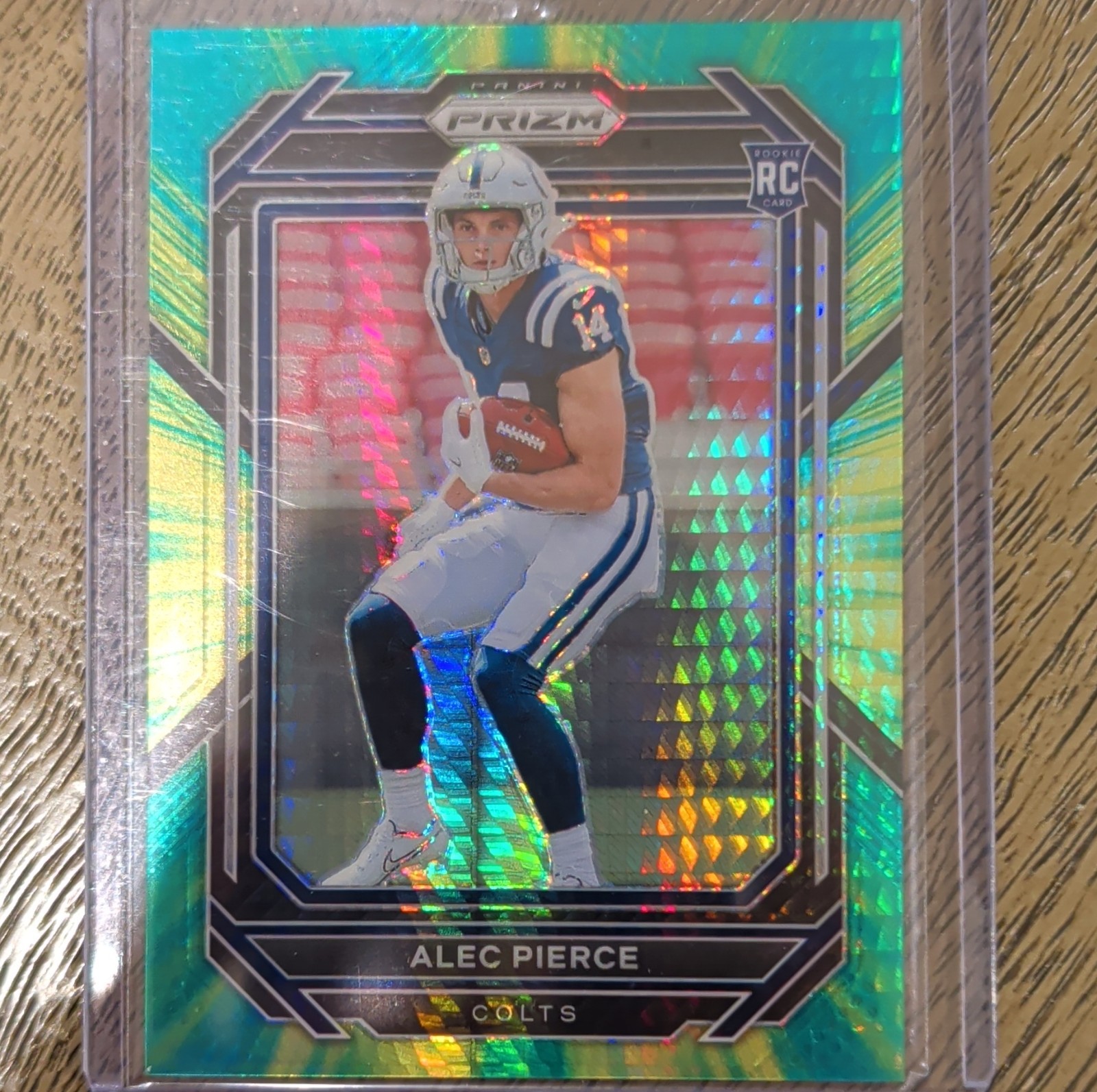 2022 Panini Prizm Rookies Hyper Prizm Alec Pierce #330 Colts /175 Rookie