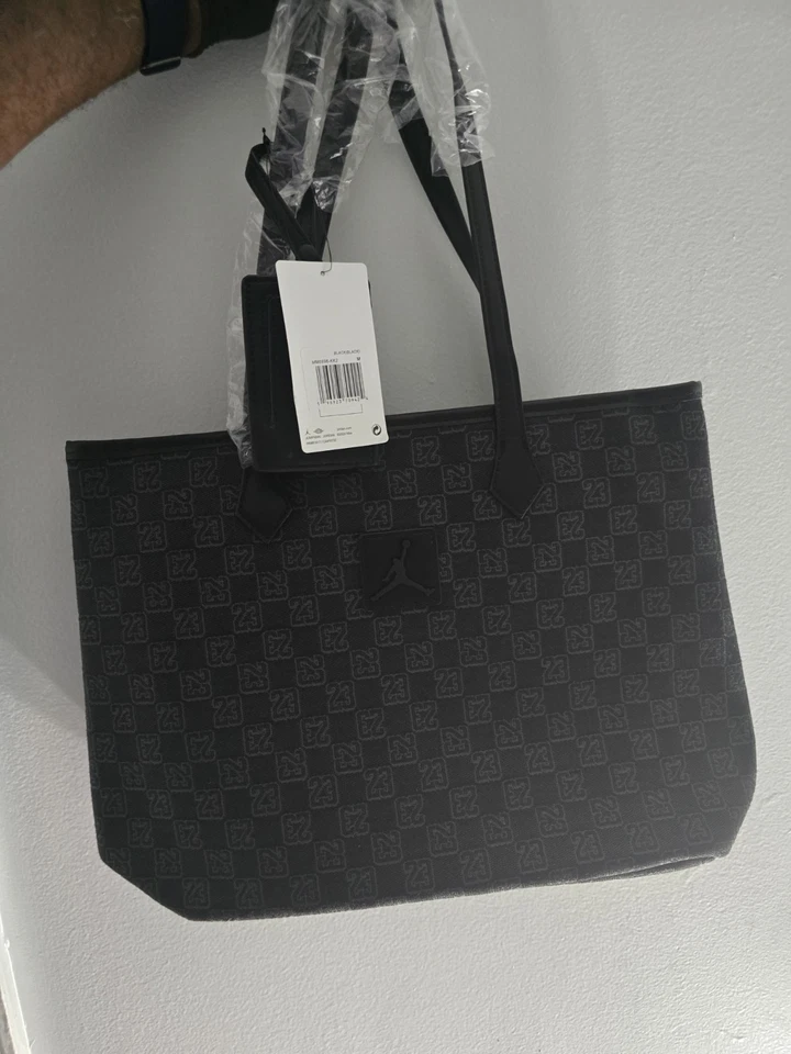 Bolso de Mano Jordan Monograma (32L) - Negro - MM0896-KK2 Foto 2 de 4