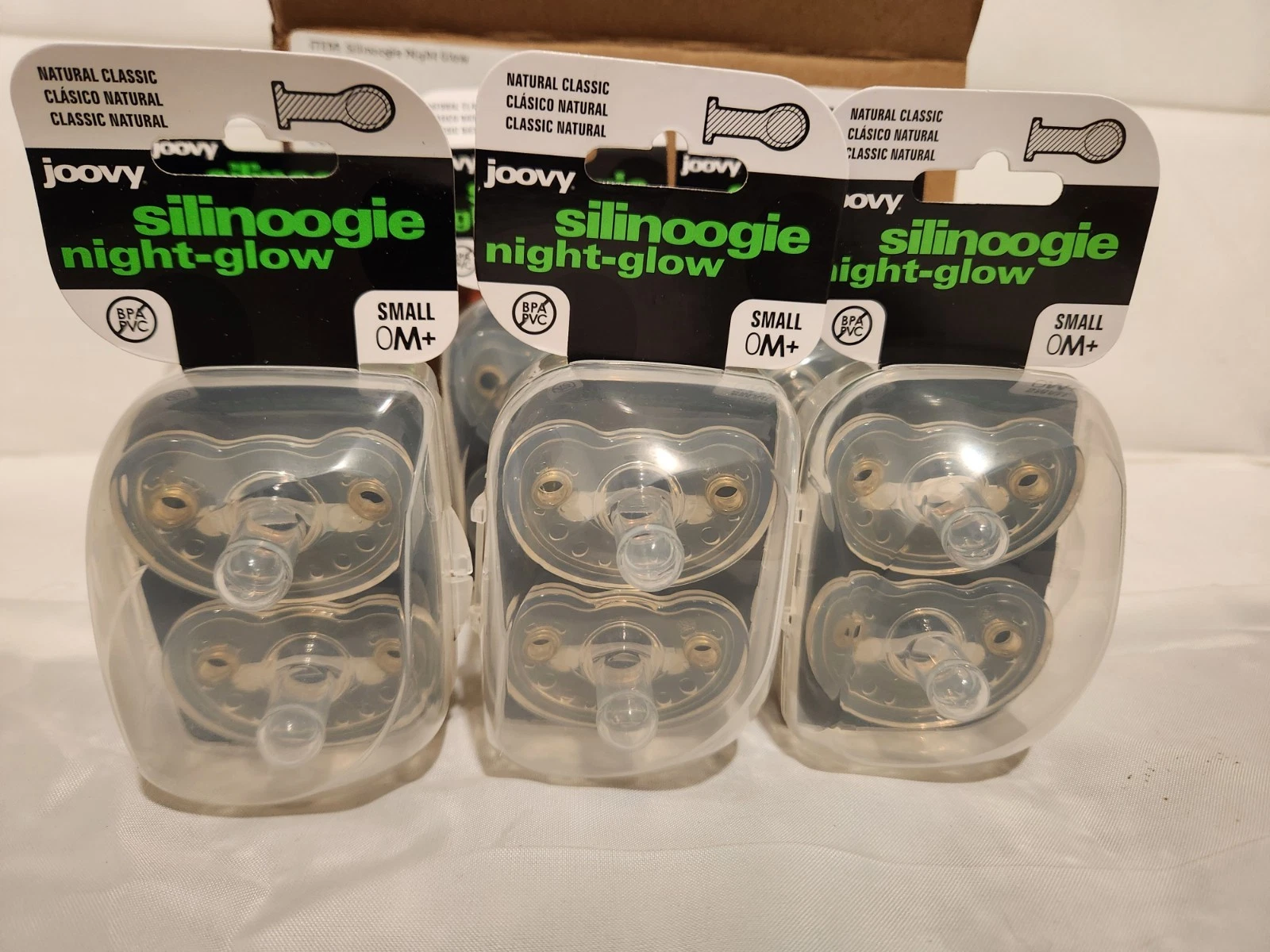 Lot of 6 pairs Joovy Silinoogie Baby Pacifier Night-Glow Natural Classic 0M+ New