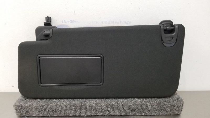 2019-2022 Dodge Ram 1500 Left Driver Sun Visor Illuminated Black OEM