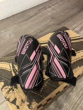 BROTOU Kids Soccer Shin Guards Pink Black Protective Pads Unisex Age 2-4 Years