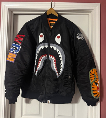 A Bathing Ape BAPE Shark Reversible Bomber Jacket Black Full Zip Men's XL