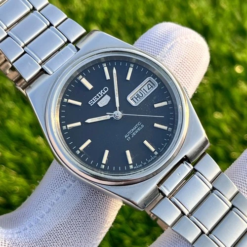 Vintage Seiko 5 Dress Formal Automatic Japan Made Men’s Watch 7009-3131