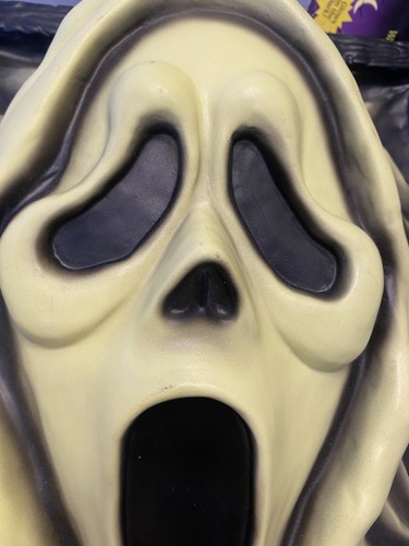 1997 Fun World Scream Movie Ghostface 3D da appendere a parete stampo in plastica scuro brillante - Foto 15 di 20