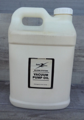 Dairy Xpress Milking System Vacuum Pump Oil 2.5 Gallons