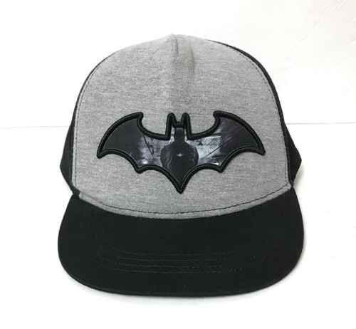 YOUTH Size BATMAN SNAPBACK HAT gray 