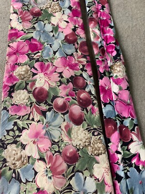 Basic Elements Men's Necktie/Tie Vivid Floral Cherry Blossoms, Pink, Green
