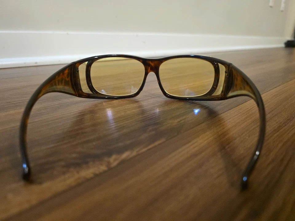 EAGLE EYES FIT-ONS #50036 Brown SPORTS WRAP SIDE SHIELD SUNGLASSES VGC - Image 3 of 4