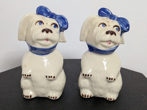 Vintage Shawnee Pottery "Muggsy" toothache dog salt and pepper shakers in blue