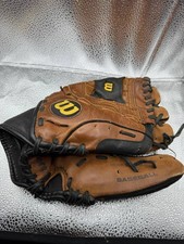 Wilson A0440 Fast Pitch 12-1/2" Right Hand Thrower Softball Glove AO440 ZSFP125