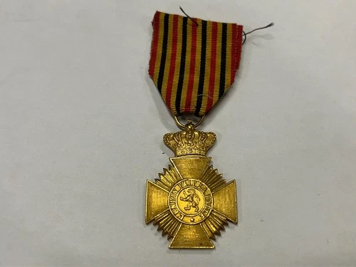 Original WW2 Belgian Military Decoration 2nd Class Medal (Single)