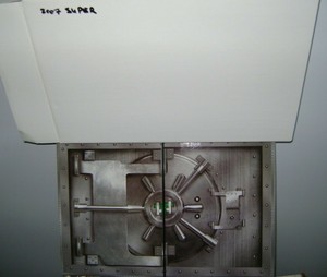 2007 Hot Wheels SUPER Treasure Hunt Set & Red Seat Ferrari ...