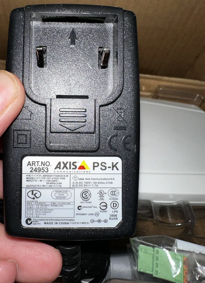 1 AXIS COMMUNICATIONS 211 0198-001-05 NETWORK CAMERA w/ TAMRON LENS - Image 3 of 4