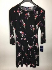 Women’s CHAPS Black & Coral Floral Stretch Flared Dress •Size M *NWT