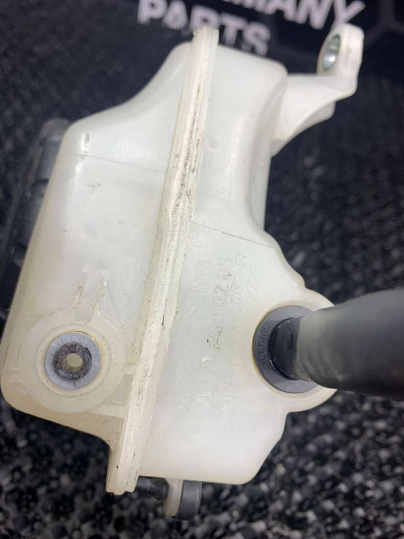 OEM Mercedes-Benz W223 W205 X253 Expansion tank A1772000285 | eBay 