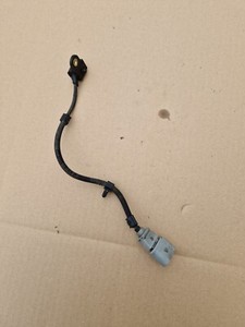 Caddy 2K 3 III 1.6TDI Touran 1T3 Impulsgeber Kurbelwelle Sensor 9805940 3 polig