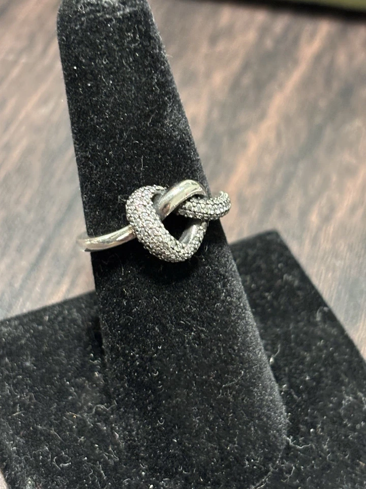 Pandora autêntico anel de corações atados em prata esterlina 925 e pavê CZ, tamanho 6,5 - Imagem 2 de 4