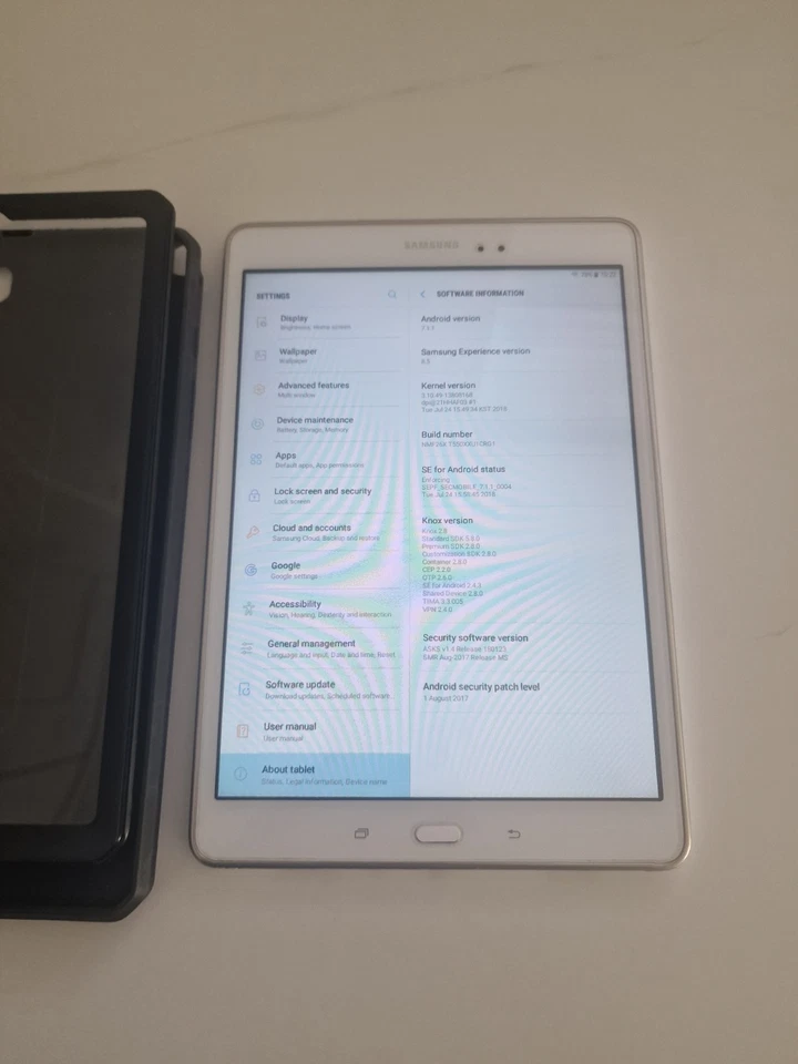 Samsung Galaxy Tab A 16GB White Android Tablet WiFi 9.7" Read Description, photo 4 of 5