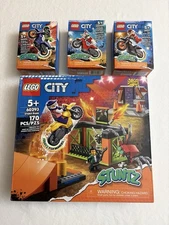 LEGO CITY: Stunt Park LEGO Set 60293 Bikes: 60332 . 60296 . 60311