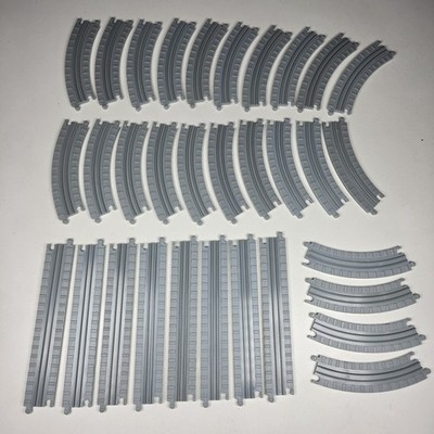 Galoob 1989 Micro Machines Train Track Collectors (24 Curved 8 Straight)