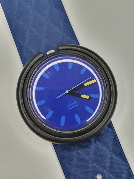 Swatch Pop Sporting Club PWB165 - functional - 46mm