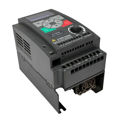 Hpmont HD09-2S0P7G-S-HO-ZY01 0.75kW Inverter 1-Phase 200 240V V/f SVC Control