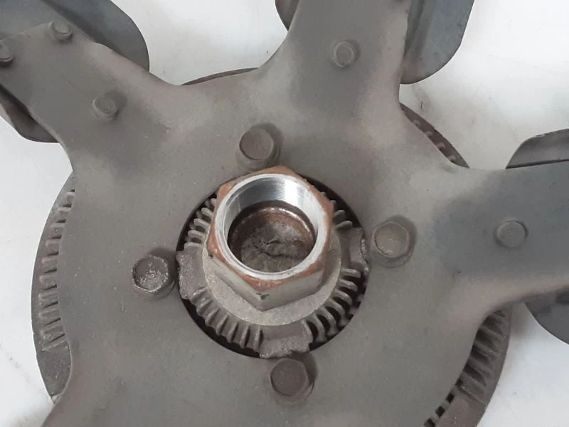 Jeep TJ Wrangler 4,0 л 6 цилиндров вентилятор лезвие с муфтой 97-06 винт на стиль 84097 - Изображение 3 из 4