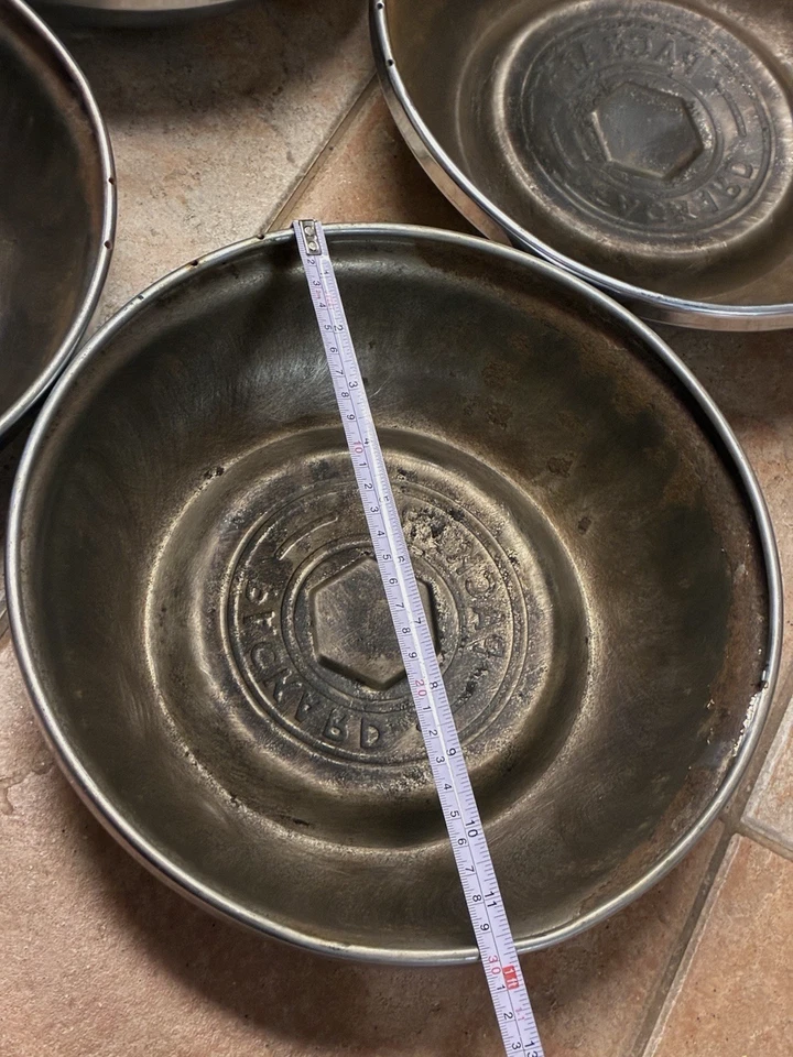 包装 HUBCAP 四套 11 1/2 英寸铬,51-54?200?250?300?400?DELUXE SEDAN?全部 — 第 4/4 张图片