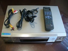 Panasonic NV-SVB10 VHS S-VHS Video Deck BS tuner SVHS HiFi AC 100V 50 Hz / 60 Hz