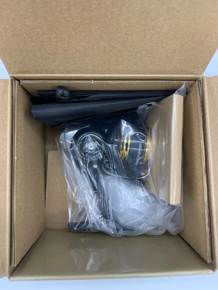 Daiwa 23 LEGALIS LT2000S-P Spinning Reel New in Box JAPAN - Image 3 of 4