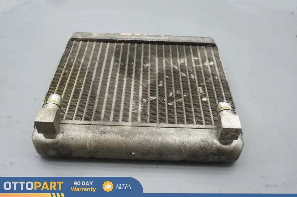 BMW 550i 2009-2019 enfriador de aceite del motor del lado del pasajero delantero derecho OEM 1721-7570103 Foto 2 de 4