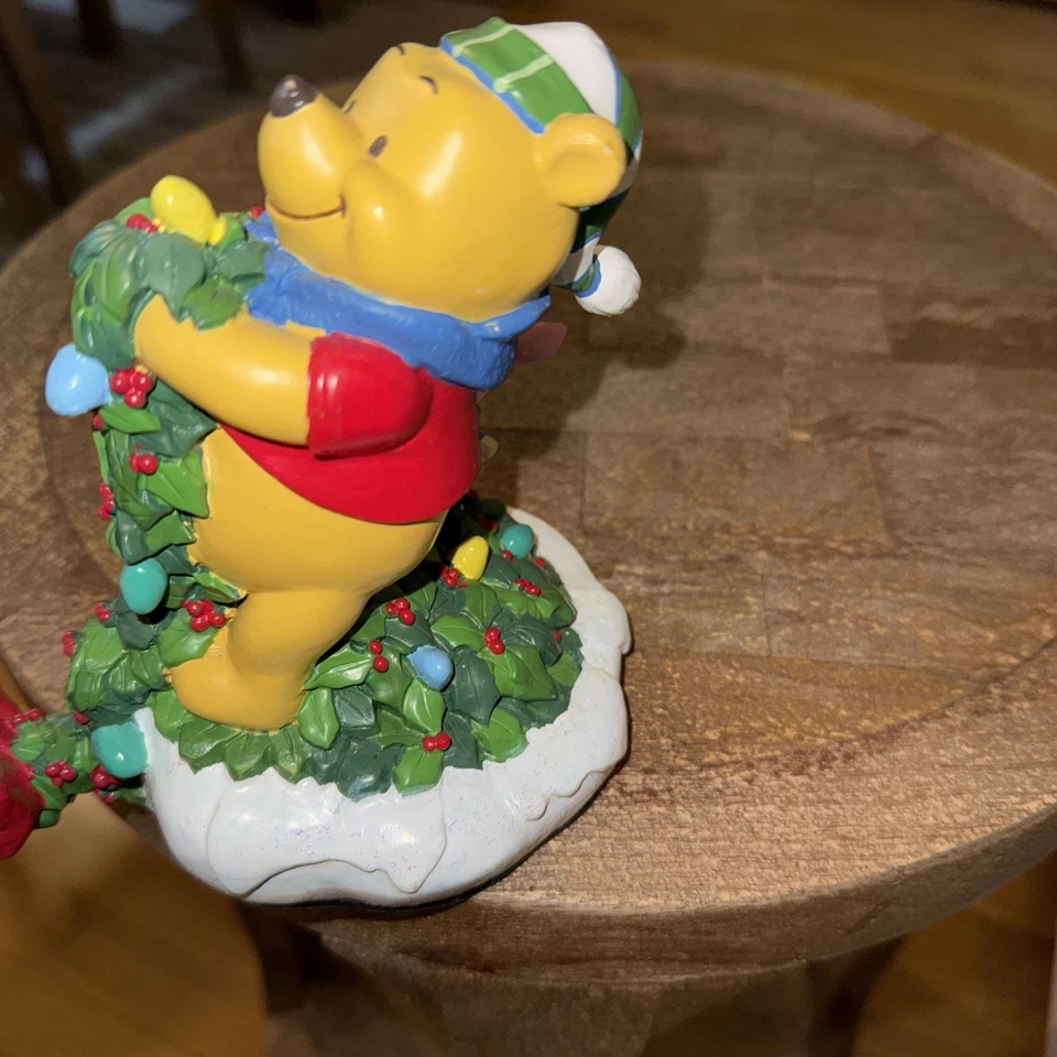 Винтажный WINNIE THE POOH & PIGLET чулок держатель Pooh's Winter Wonderland читать больше - Изображение 4 из 4