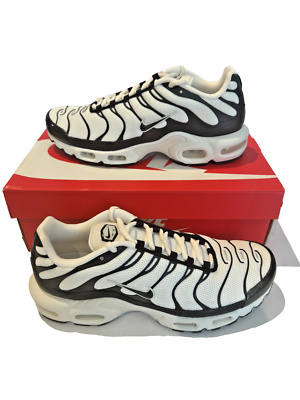 air max plus halloween 2020