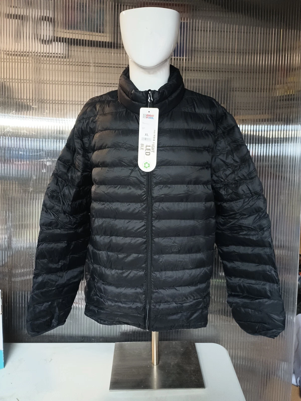 NWT 32 DEGREE HEAT 32 Degree cool jacket unisex Black Medium