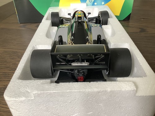 Minichamps Ayrton Senna Racing Car Collection Lotus Renault 97T 1985 1:18 - Picture 9 of 12