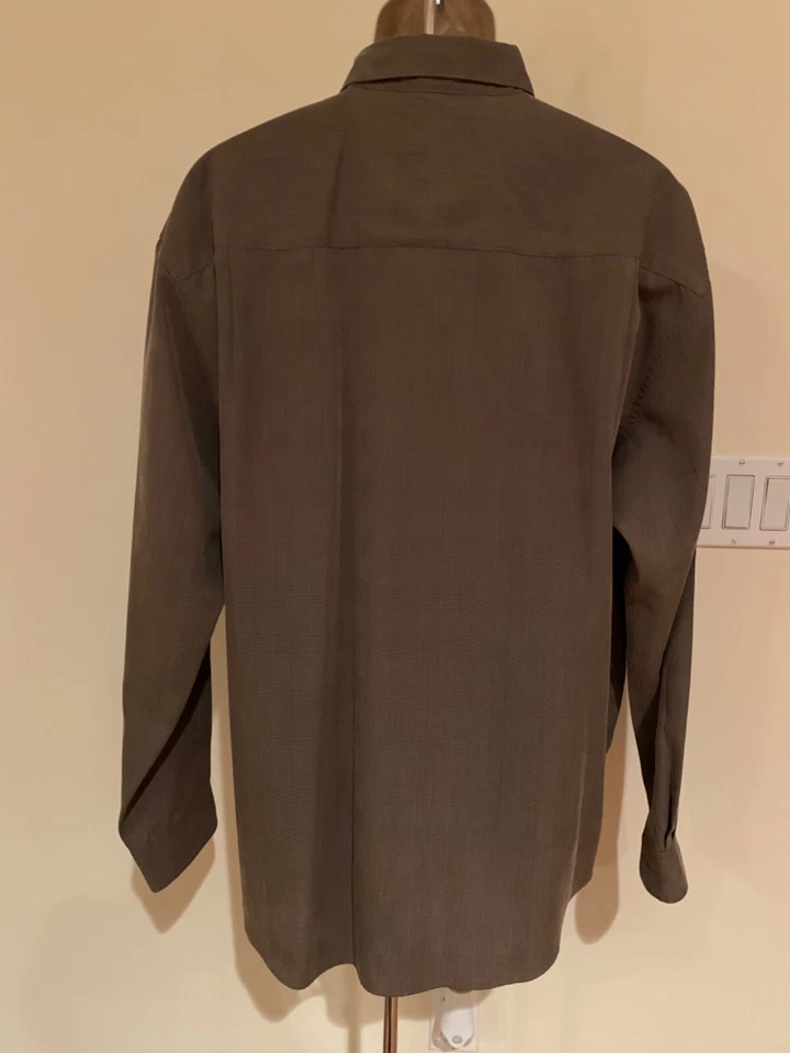 Camisa elegante ALFANI para hombre color topo a cuadros microfibra manga larga con botones XL Foto 2 de 4