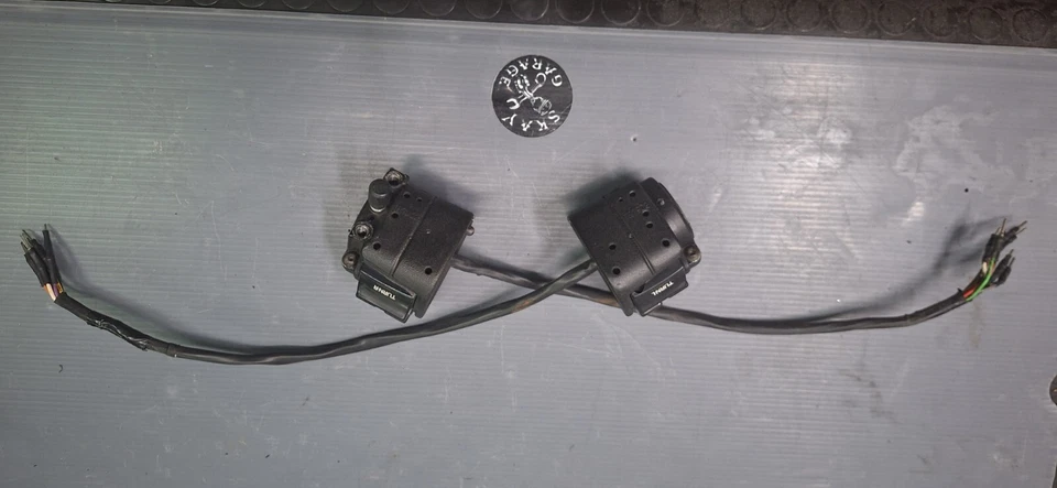 blocchetti Interruttori Pulsanti Manubrio Harley FLH Softail Dyna Sportste 82-95 - Immagine 4 di 4