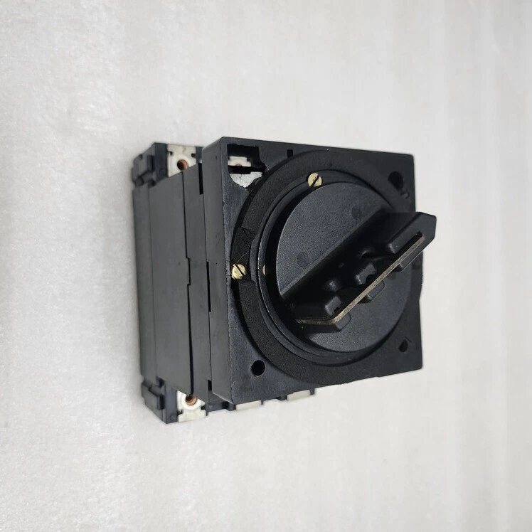 MERLIN GERIN C125NL-MA4 CIRCUIT BREAKER 50A - Image 2 of 4